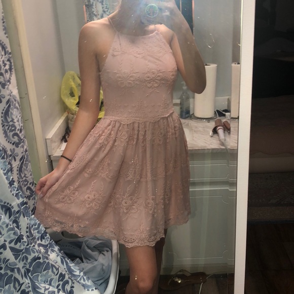 ✨beautiful dusty rose lace dress - Picture 2 of 6